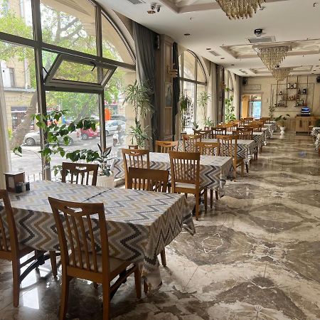 Golden City Hotel Baku Bagian luar foto