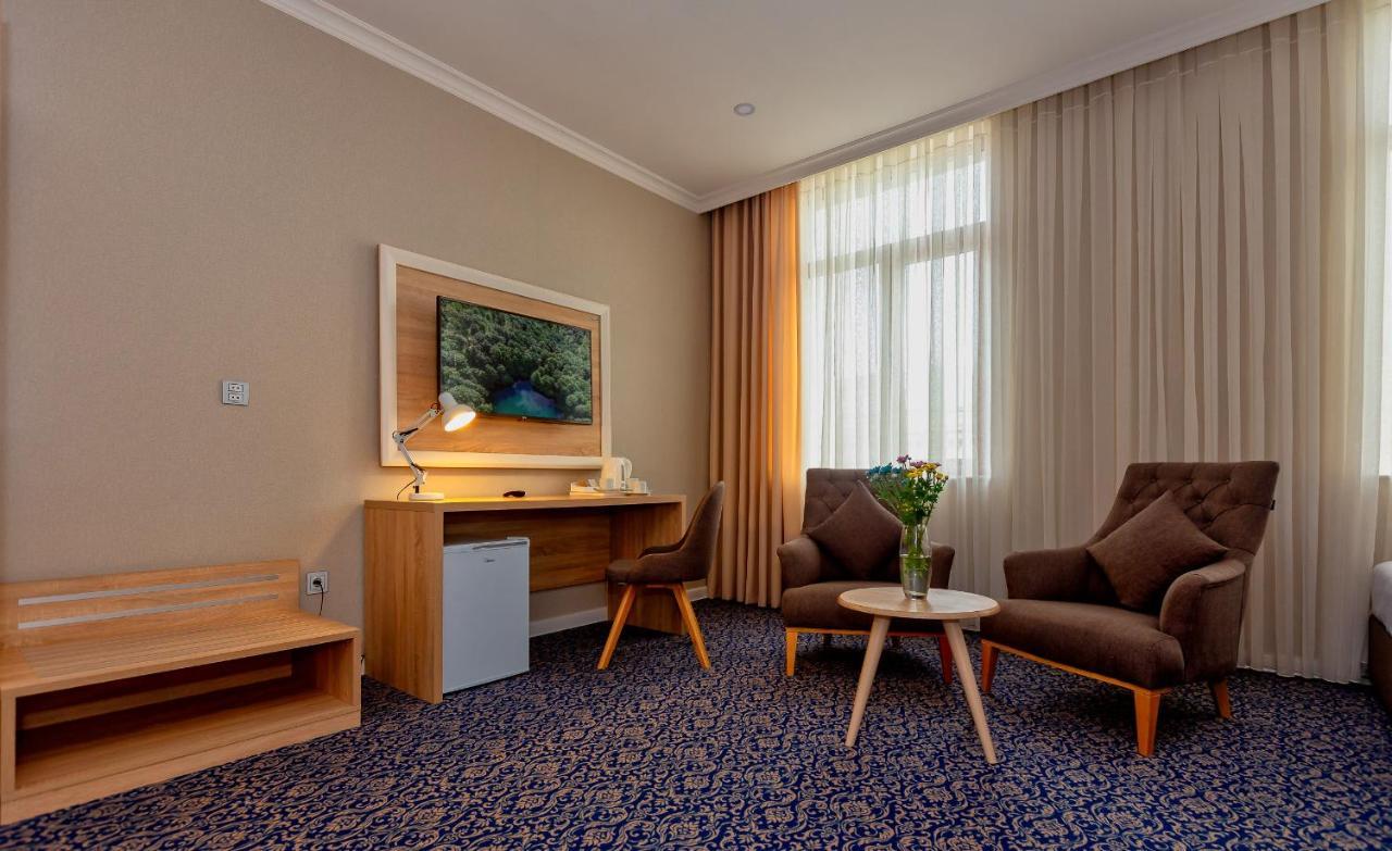 Golden City Hotel Baku Bagian luar foto
