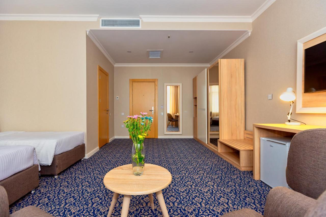 Golden City Hotel Baku Bagian luar foto