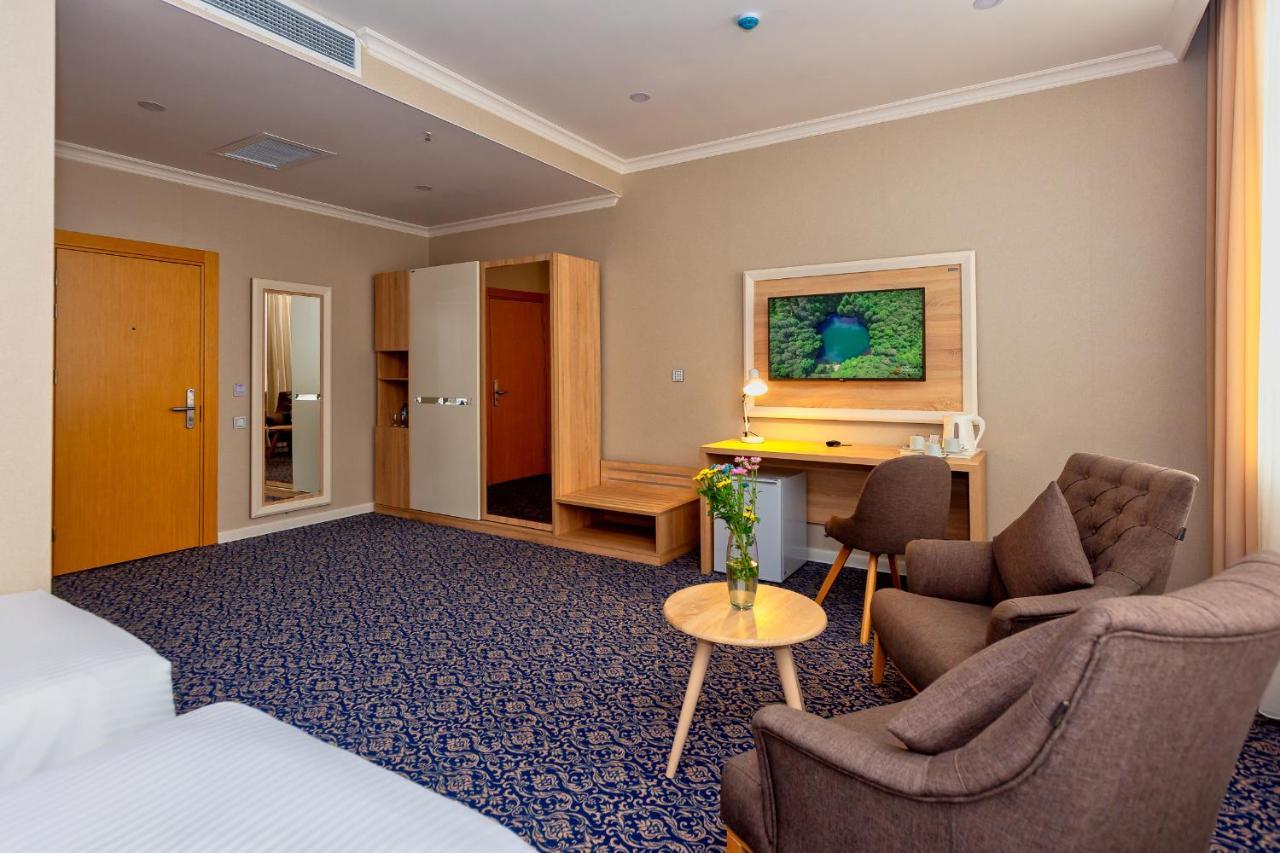 Golden City Hotel Baku Bagian luar foto