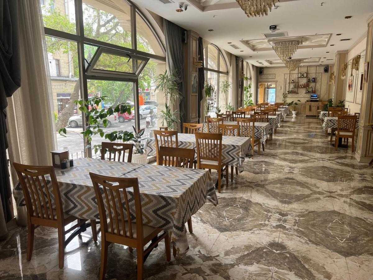 Golden City Hotel Baku Bagian luar foto